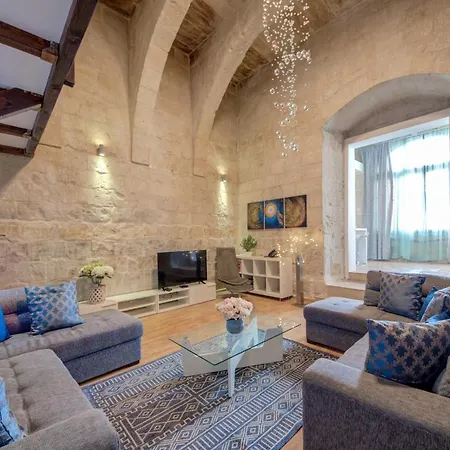 Holiday home Unique Waterfront House
