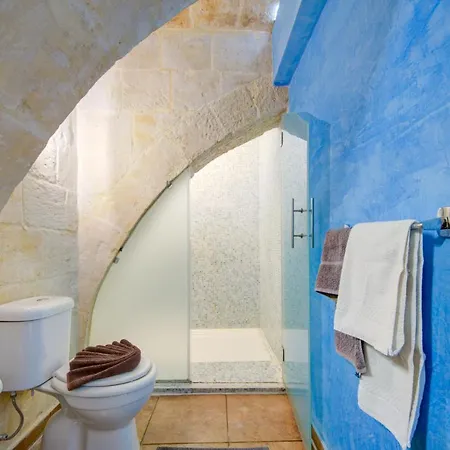 Unique Waterfront House Semesterbostad Valletta