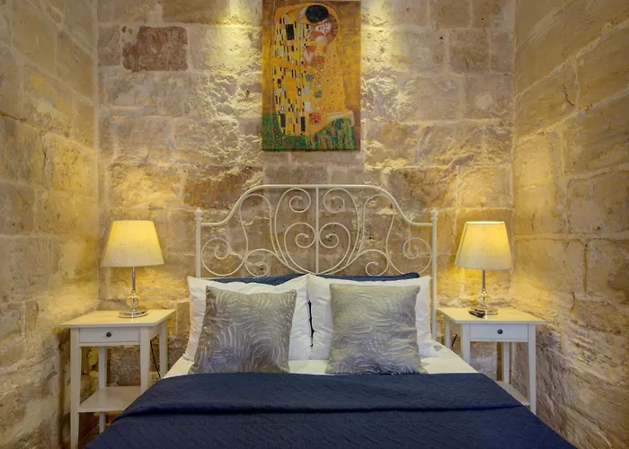 Vakantiehuis Unique Waterfront House *