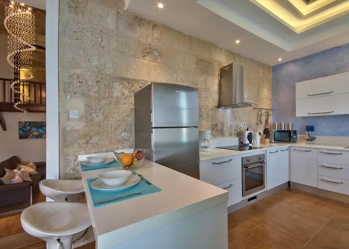 Unique Waterfront House * Valletta