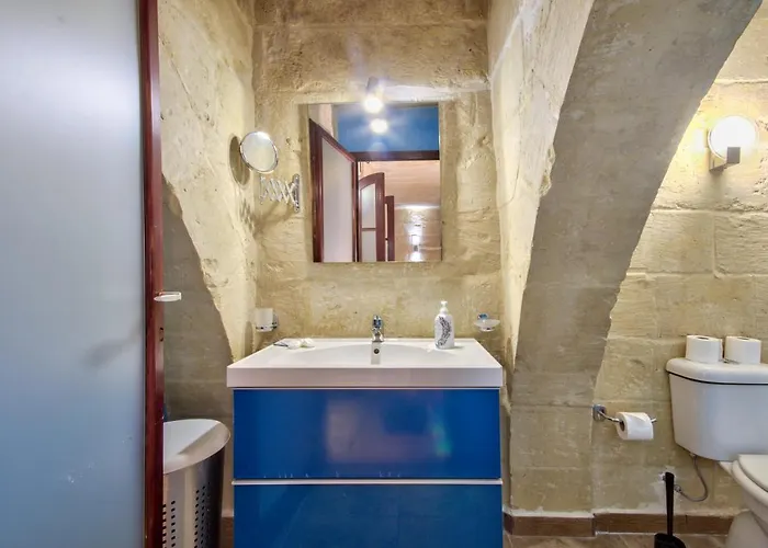 Vakantiehuis Unique Waterfront House